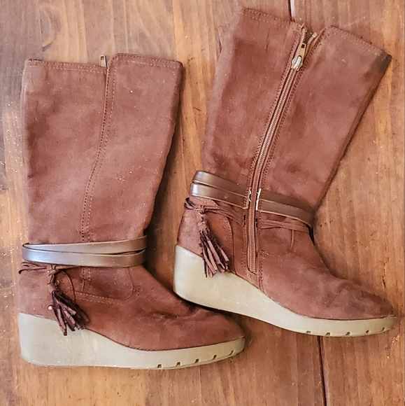 Girls Tall Brown Boots Size 1 - Picture 2 of 6